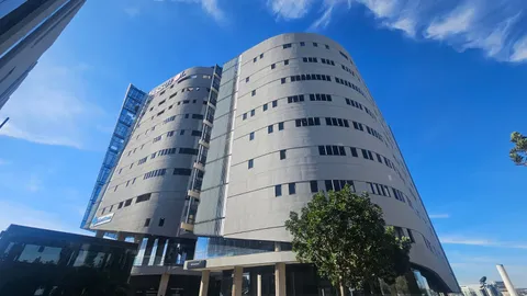 Summit Place, 221 Garsfontein Rd, Menlyn